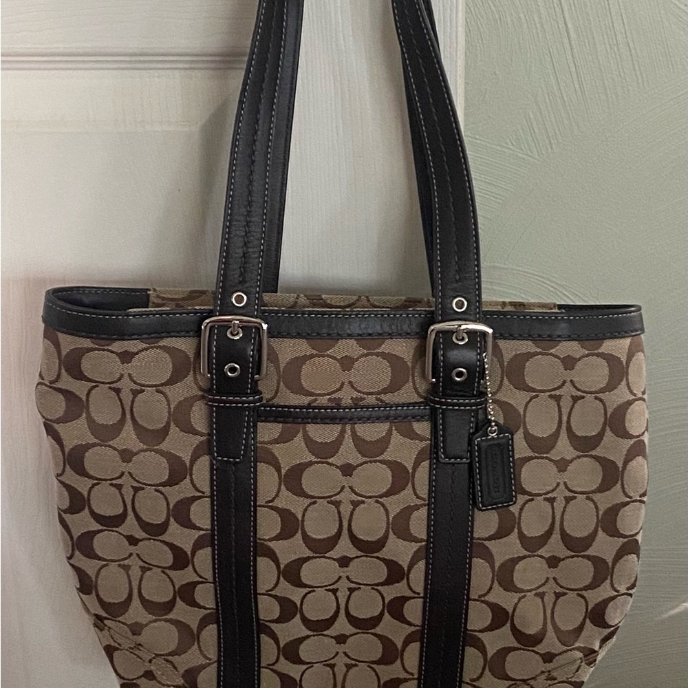 Coach Tote Canvas/Leather - Picture 4 of 10